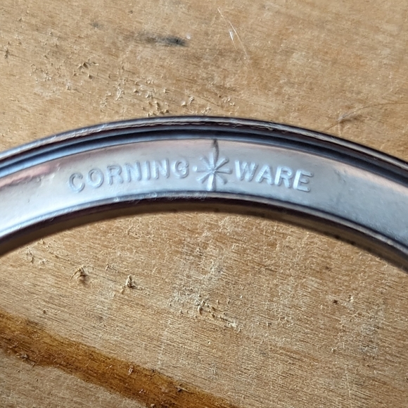 2/25 Corelle Oval Platter W Corelle Metal Holder Stand - Picture 5 of 11